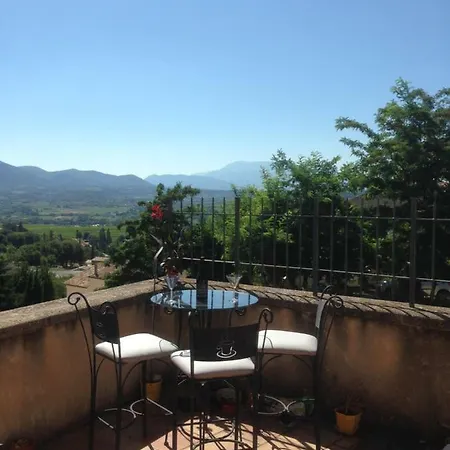 Le Relais De La Tour Vinsobres