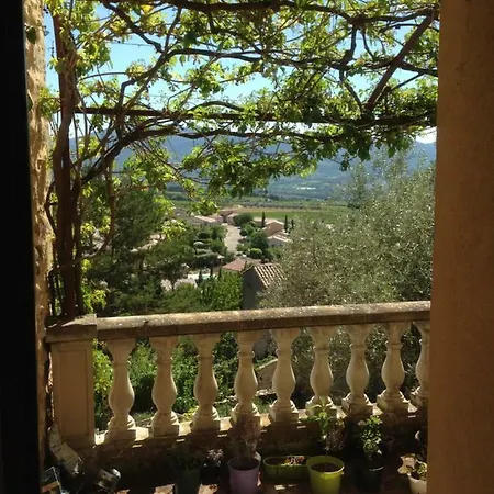 Le Relais De La Tour Frühstückspension *